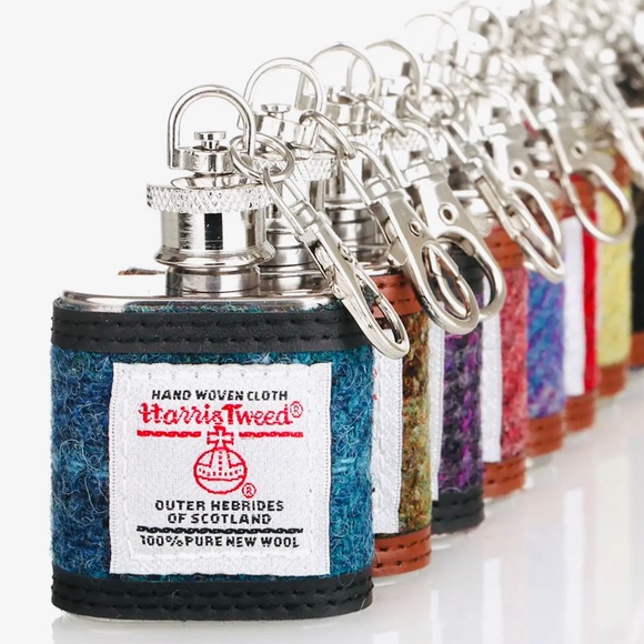 🟥GONE🟥 🆕NWOT Harris Tweed Wool x Leather Stainless Steel Keyring Flask - Picture 4 of 12